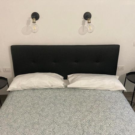 רומא Veneto Boutique Suites מראה חיצוני תמונה